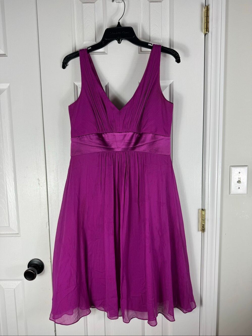 Ann Taylor Womens Silk Magenta V Neck Pleated Cocktail Party Dress Size 6